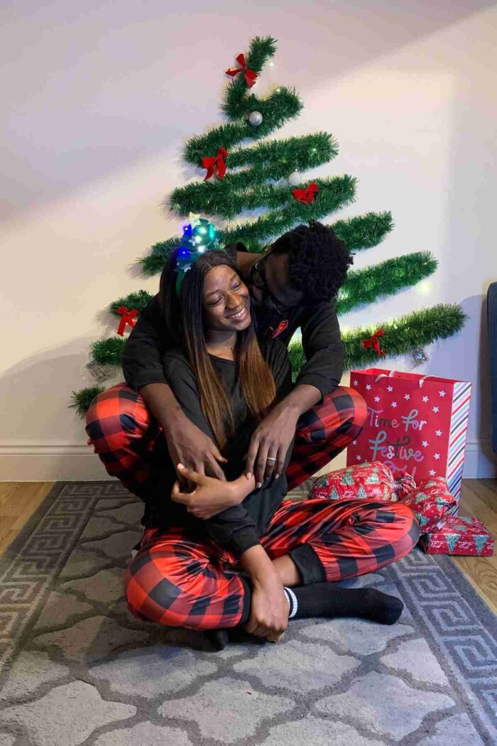 12+ Cute Matching Christmas Couple Outfit That Set As Trend In 2025