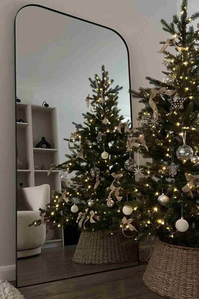 25+ Gorgeous Christmas Tree Ideas to Transform Your Home